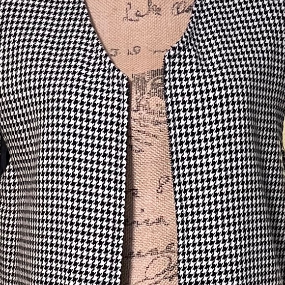 Sag Harbor Black & White Houndstooth Dress Size 4P - Picture 11 of 16